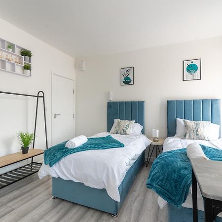 Cosy Cardiff Apartments - Garden Lounge Exterior photo